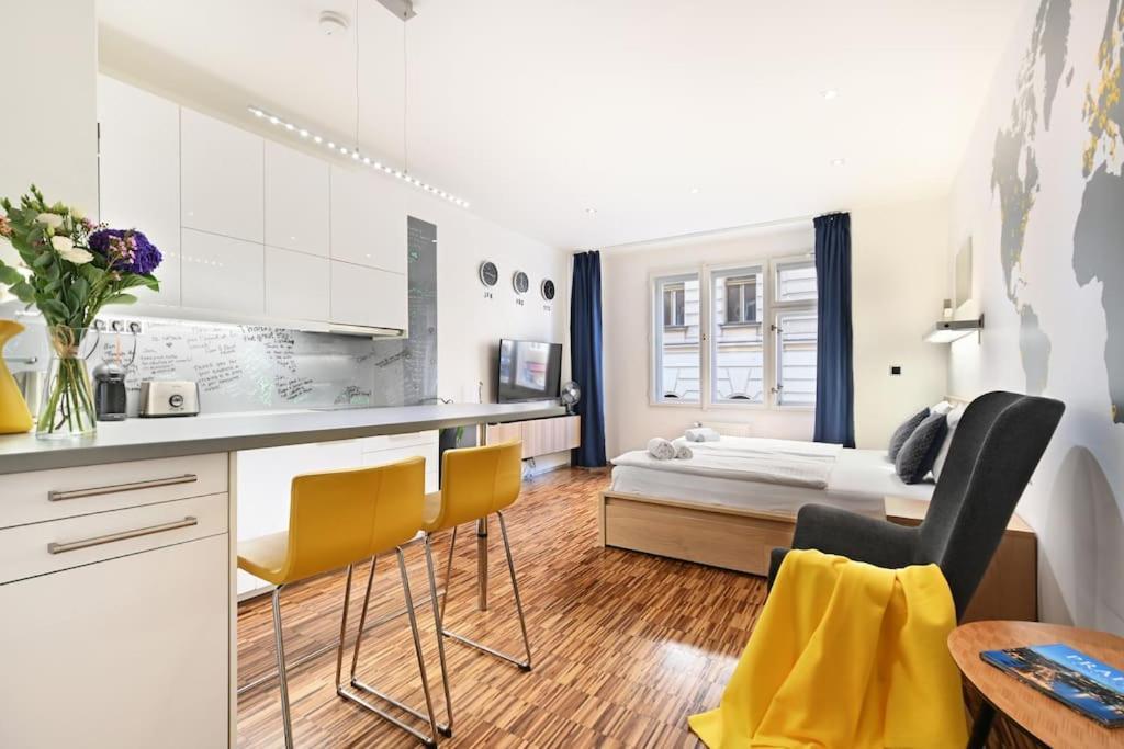 Smart & Luxury Old Town Apartment Praag Buitenkant foto